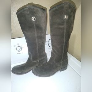Woman's dark Olive Frye company boots sz 6.5